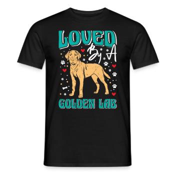 Golden Labrador LOVED BY A GOLDEN LAB Dog Mom - Men's T-Shirt - black - Front - AI Model Male 178 light (178cm)