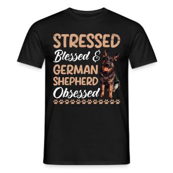 Deutscher Schäferhund STRESSED OBSESSED - Männer T-Shirt - Schwarz - Vorne - AI Model Male 178 light (178cm)