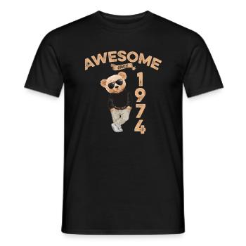 1974 Geburtstag Cool Teddy Bär Awesome since - Männer T-Shirt - Schwarz - Vorne - AI Model Male 178 light (178cm)