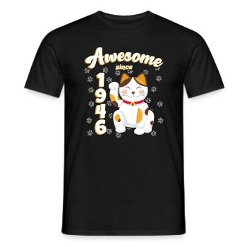 1946 Birthday Awesome since Cat Maneki neko - Men's T-Shirt - black - Front - AI Model Male 178 light (178cm)