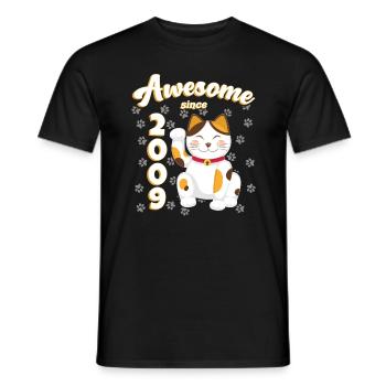 2009 Geburtstag Awesome since Katze Maneki neko - Männer T-Shirt - Schwarz - Vorne - AI Model Male 178 light (178cm)