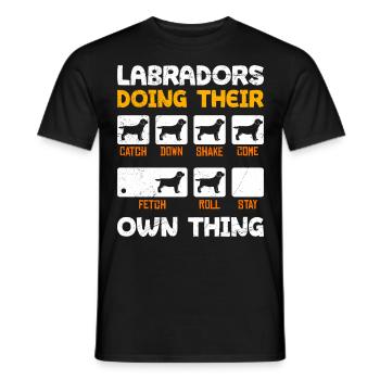 Labradors Doing Their Own Thing Lustiges - Männer T-Shirt - Schwarz - Vorne - AI Model Male 178 light (178cm)