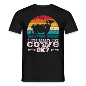 I like cows - Men's T-Shirt - black - Front - AI Model Male 178 light (178cm)