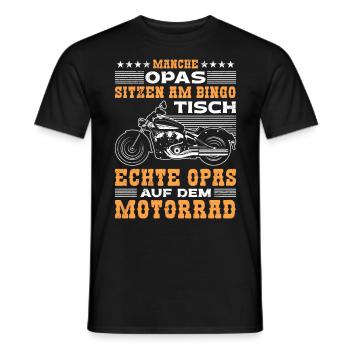 Opi MANCHE OPAS SITZEN AM BINGO TISCH ECHTE AUF - Männer T-Shirt - Schwarz - Vorne - AI Model Male 178 light (178cm)
