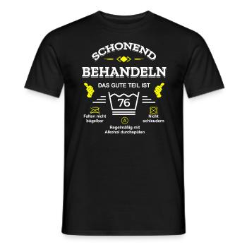 HANDLE MIT SORGFALT – 76 JAHRE PERFEKTION - Männer T-Shirt - Schwarz - Vorne - AI Model Male 178 light (178cm)