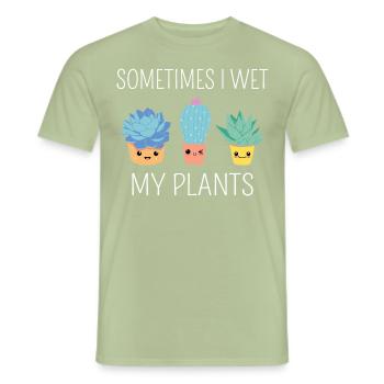 Parfois, je mouille mes plantes II - T-shirt homme - vert sauge - Devant - AI Model Male 178 light (178cm)
