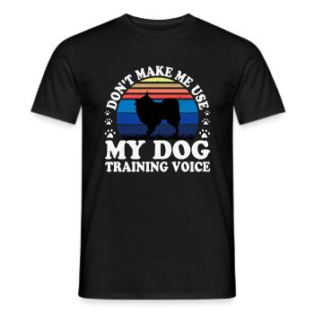 Volpino Italiano Hundeliebhaber Silhouette Retro Sonnenuntergang - Männer T-Shirt - Schwarz - Vorne - AI Model Male 178 light (178cm)