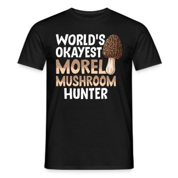 Worlds Okayest Morel Mushroom Hunter - Männer T-Shirt - Schwarz - Vorne - AI Model Male 178 light (178cm)