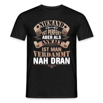 Anwalt - Männer T-Shirt - Schwarz - Vorne - AI Model Male 178 light (178cm)