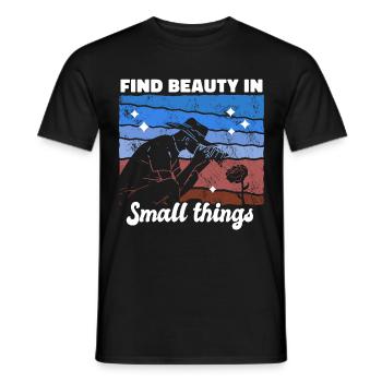 Photographer Photography Photographer - Men's T-Shirt - black - Front - AI Model Male 178 light (178cm)