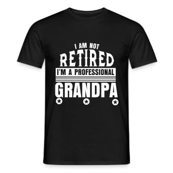 Opa Rente - Männer T-Shirt - Schwarz - Vorne - AI Model Male 178 light (178cm)