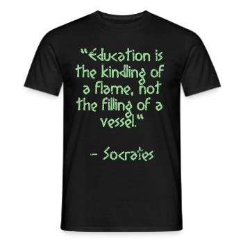 Sokrates Zitat - Education is the | Weisheit - Männer T-Shirt - Schwarz - Vorne - AI Model Male 178 light (178cm)