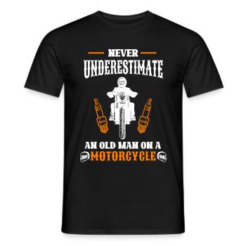Ne sous-estimez jamais un vieil homme sur une moto - T-shirt homme - noir - Devant - AI Model Male 178 light (178cm)