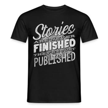 Journalist Journalism Stories Are Never Finished - Männer T-Shirt - Schwarz - Vorne - AI Model Male 178 light (178cm)