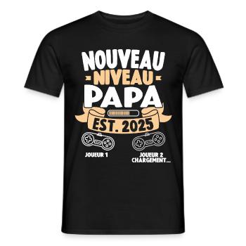 Annonce Grossesse Cadeau Futur Papa Geek 2025 - T-shirt homme - noir - Devant - AI Model Male 178 light (178cm)