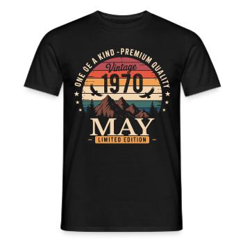 Vintage Mai 1970 Geburtstag Mai 1970 - Männer T-Shirt - Schwarz - Vorne - AI Model Male 178 light (178cm)