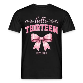 Hello Thirteen 13 Ans Est 2013 Anniversaire Nœud - T-shirt homme - noir - Devant - AI Model Male 178 light (178cm)