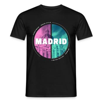 Madrid Espagne Ville Skyline Accueil Amour - T-shirt homme - noir - Devant - AI Model Male 178 light (178cm)