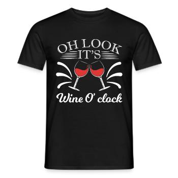 Oh Look It's Wine O'clock Tee For Alcoholic - Männer T-Shirt - Schwarz - Vorne - AI Model Male 178 light (178cm)