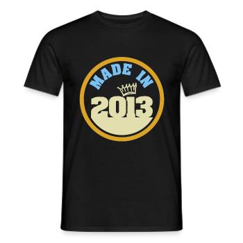 2013 - Männer T-Shirt - Schwarz - Vorne - AI Model Male 178 light (178cm)