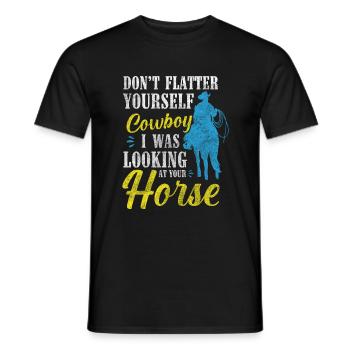 Selle d’équitation de campagne - T-shirt homme - noir - Devant - AI Model Male 178 light (178cm)