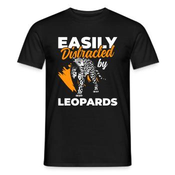 Leopard Jagd Großkatze Tier - Männer T-Shirt - Schwarz - Vorne - AI Model Male 178 light (178cm)