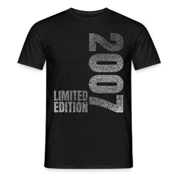 2007 Limited Edition - Männer T-Shirt - Schwarz - Vorne - AI Model Male 178 light (178cm)