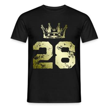 28 Zahl Krone - Männer T-Shirt - Schwarz - Vorne - AI Model Male 178 light (178cm)