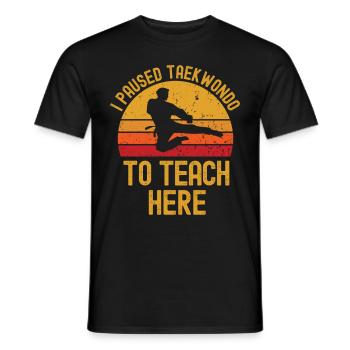 Taekwondo und Lehrer retro vintage - Männer T-Shirt - Schwarz - Vorne - AI Model Male 178 light (178cm)