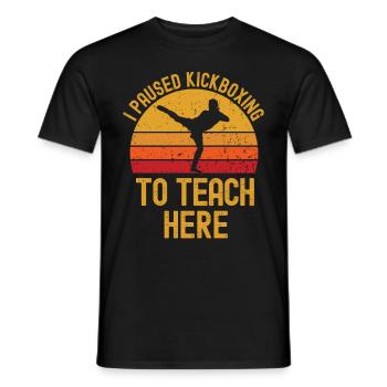 Kickboxen und Lehrer retro vintage - Männer T-Shirt - Schwarz - Vorne - AI Model Male 178 light (178cm)