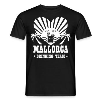 45 Mallorca Drinking Team Malle Pallm Beach Eimer - Männer T-Shirt - Schwarz - Vorne - AI Model Male 178 light (178cm)