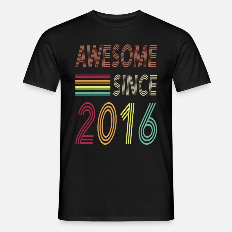 Awesome since 2016 - Männer T-Shirt - Schwarz