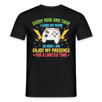 Conception de jeux pour les joueurs - T-shirt homme - noir - Devant - AI Model Male 178 light (178cm)