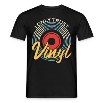 I only trust Vinyl Vintage Schallplatte - Männer T-Shirt - Schwarz - Vorne - AI Model Male 178 light (178cm)