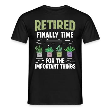 Retiré enfin Il est temps pour les choses importantes - T-shirt homme - noir - Devant - AI Model Male 178 light (178cm)