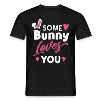 Some Bunny Loves You Romance Love Couple - Männer T-Shirt - Schwarz - Vorne - AI Model Male 178 light (178cm)