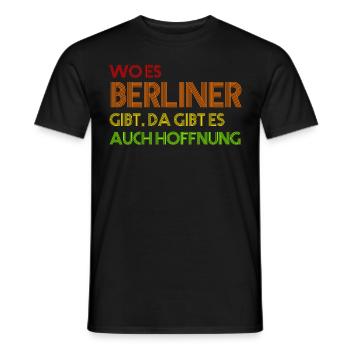 Berlin Kreuzberg Berliner - Männer T-Shirt - Schwarz - Vorne - AI Model Male 178 light (178cm)
