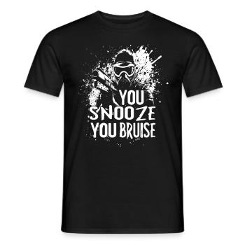 Paintball Spruch You Snooze You Bruise | Paintball - Männer T-Shirt - Schwarz - Vorne - AI Model Male 178 light (178cm)