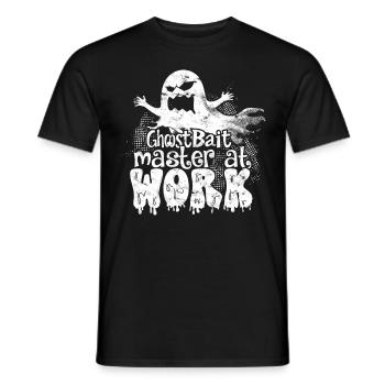 Geisterköder Ghost Bait Master At Work - Männer T-Shirt - Schwarz - Vorne - AI Model Male 178 light (178cm)