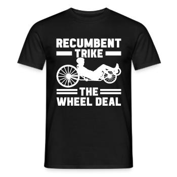 Recumbent Trike Liegetrike Liegedreirad - Männer T-Shirt - Schwarz - Vorne - AI Model Male 178 light (178cm)