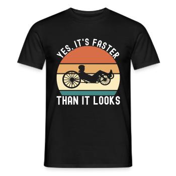 Recumbent Trike Liegetrike Liegedreirad - Männer T-Shirt - Schwarz - Vorne - AI Model Male 178 light (178cm)