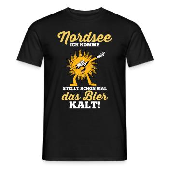 Nordsee ich komme stellt schon mal das Bier kalt - Männer T-Shirt - Schwarz - Vorne - AI Model Male 178 light (178cm)