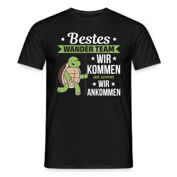 Bestes Wander Team Wir kommen an wenn wir ankommen - Männer T-Shirt - Schwarz - Vorne - AI Model Male 178 light (178cm)
