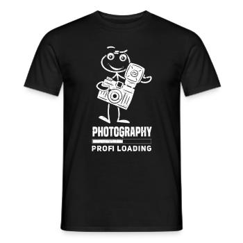 Fotografie Profi Loading Lustiger - Männer T-Shirt - Schwarz - Vorne - AI Model Male 178 light (178cm)