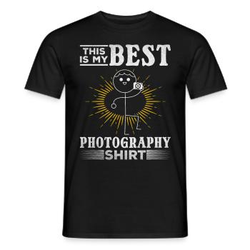 Photo: C’est mon meilleur - T-shirt homme - noir - Devant - AI Model Male 178 light (178cm)