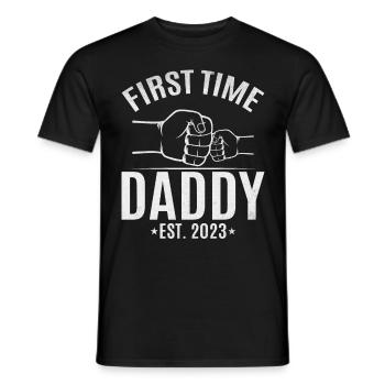 Zum ersten Mal Daddy Est. 2023 Papa wird - Männer T-Shirt - Schwarz - Vorne - AI Model Male 178 light (178cm)