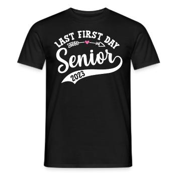 My Last First Day Senior Class of 2023 - Men's T-Shirt - black - Front - AI Model Male 178 light (178cm)