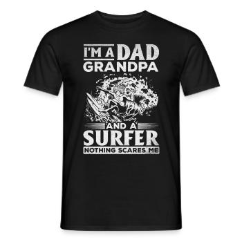 Opa und Surfer Nichts macht mir Angst - Water - Männer T-Shirt - Schwarz - Vorne - AI Model Male 178 light (178cm)