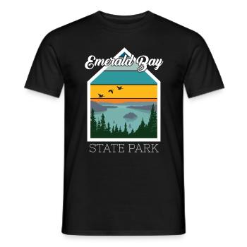 Lake Tahoe Emerald Bay Nevada California Staatspa - Men's T-Shirt - black - Front - AI Model Male 178 light (178cm)