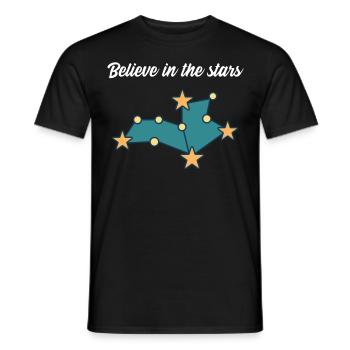 Believe in the stars - Astrology Horoscope - Männer T-Shirt - Schwarz - Vorne - AI Model Male 178 light (178cm)
